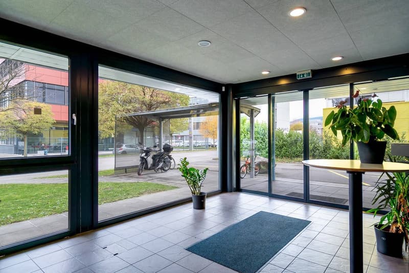 Y-PARC last available space of 47 m² (3)