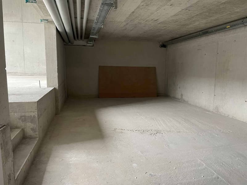 Ampia arcata contemporanea di 132 m², adatta a molteplici attività (4)