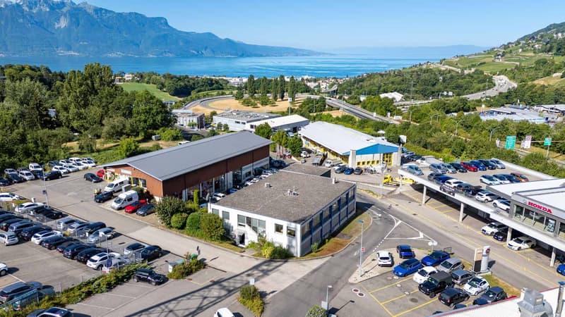 Ihre Büros im Herzen der Riviera und nahe einer Autobahnausfahrt (2)