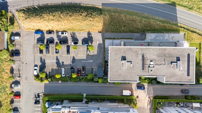 Zwischen EPFL und der Stadt Morges gelegen, schöne Büroflächen mit großer Höhe (7)