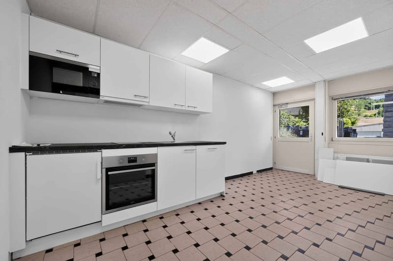 Votre futur bureau/cabinet dans un espace rénové aux portes de Pully (6)
