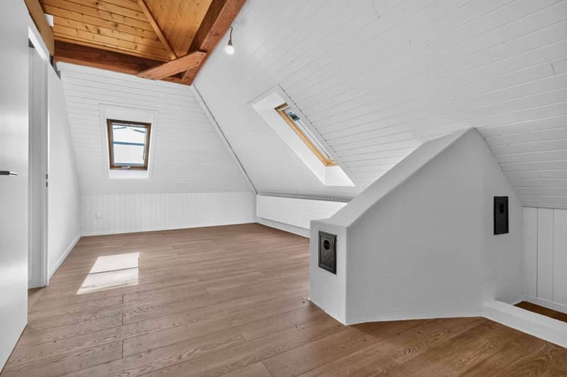 4.5 pièces en duplex avec vue panoramique sur le lac et les montagnes (11)
