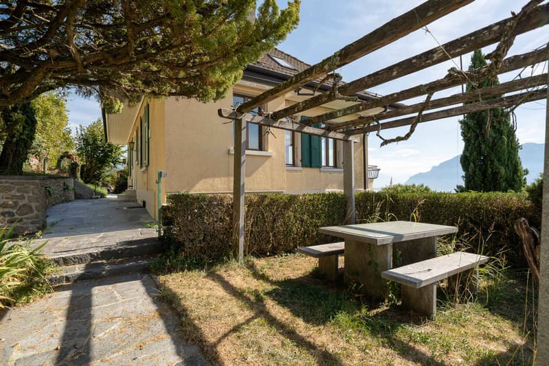 4.5 pièces en duplex avec vue panoramique sur le lac et les montagnes (12)