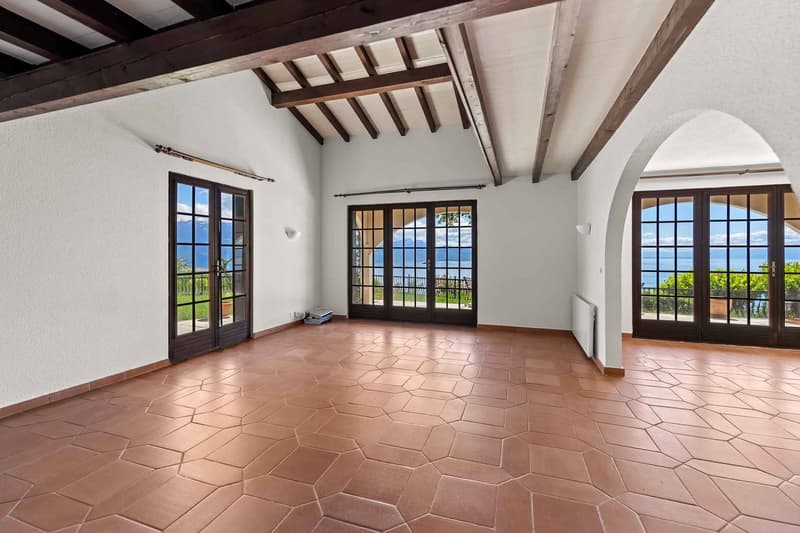 Elegante provenzalische Villa mit Pool und Panoramablick auf den Genfersee und die Alpen (7)