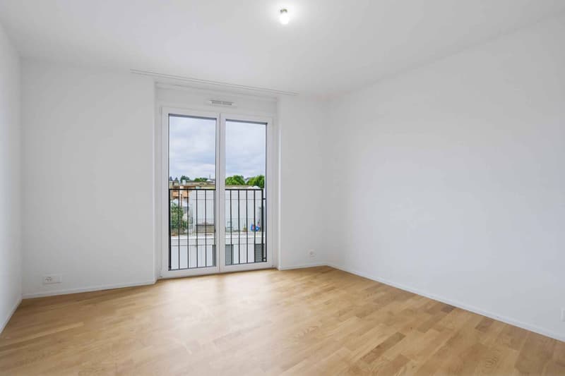Schönes neues 3.5-Zimmer-Apartment mit Balkon (9)