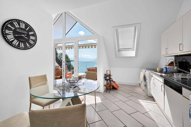 Prachtvolles Doppelstockapartment mit Panoramablick auf den See (7)