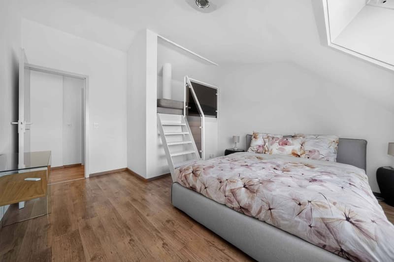 Prachtvolles Doppelstockapartment mit Panoramablick auf den See (13)