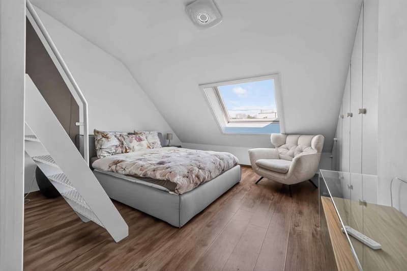 Prachtvolles Doppelstockapartment mit Panoramablick auf den See (12)