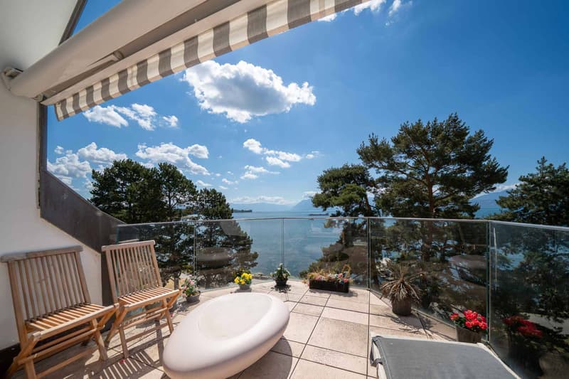 Prachtvolles Doppelstockapartment mit Panoramablick auf den See (3)