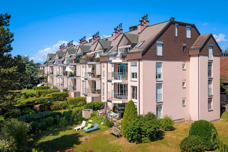 Prachtvolles Doppelstockapartment mit Panoramablick auf den See (2)