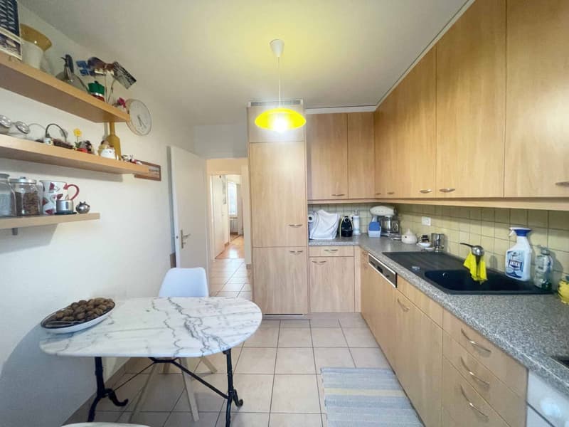 Spacieux appartement de 3,5 pièces avec balcon au cur d'Yverdon-les-Bains (5)