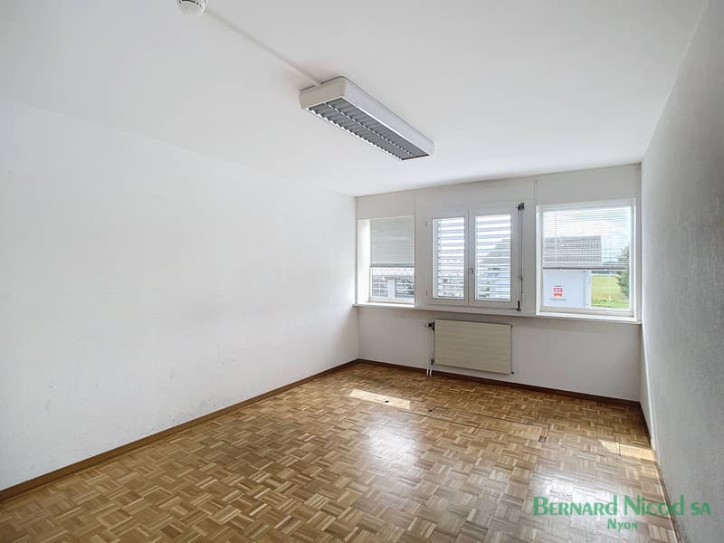 Bureaux de 300 m2 idéalement situés (3)