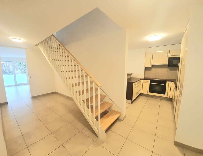 Schönes 4.5-Zimmer-Apartment im Erdgeschoss (4)