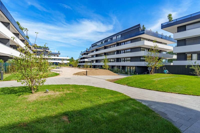Appartement d'exception face au lac 5.5 pièces avec spacieuse terrasse (6)