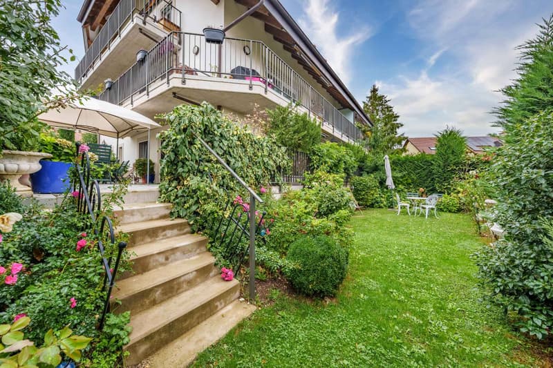 Très bel appartement de 3.5 pièces avec terrasse/ jardin et vue! (5)