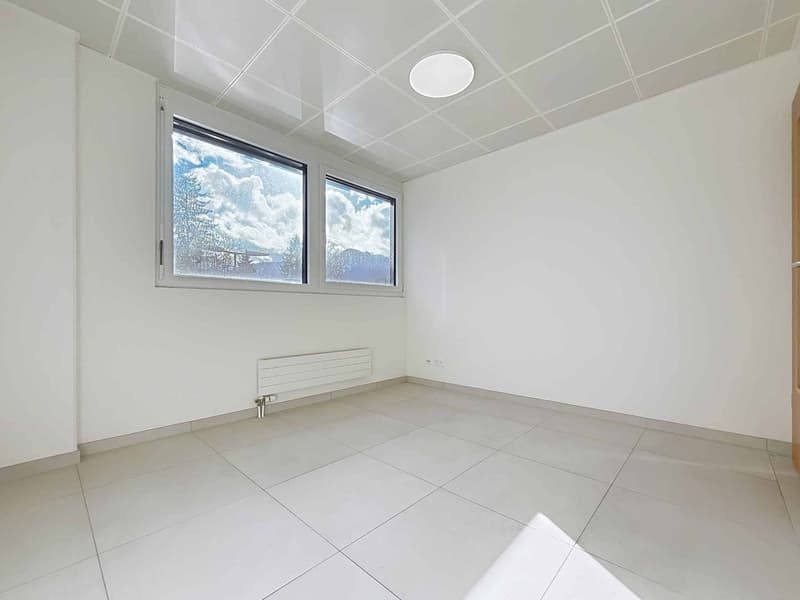 Commercial space of 65m2 - Simplon 21 (12)