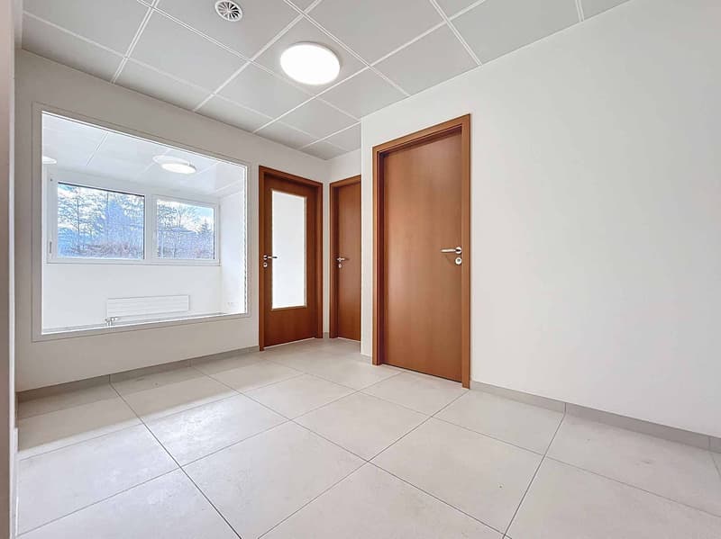 Commercial space of 65m2 - Simplon 21 (5)