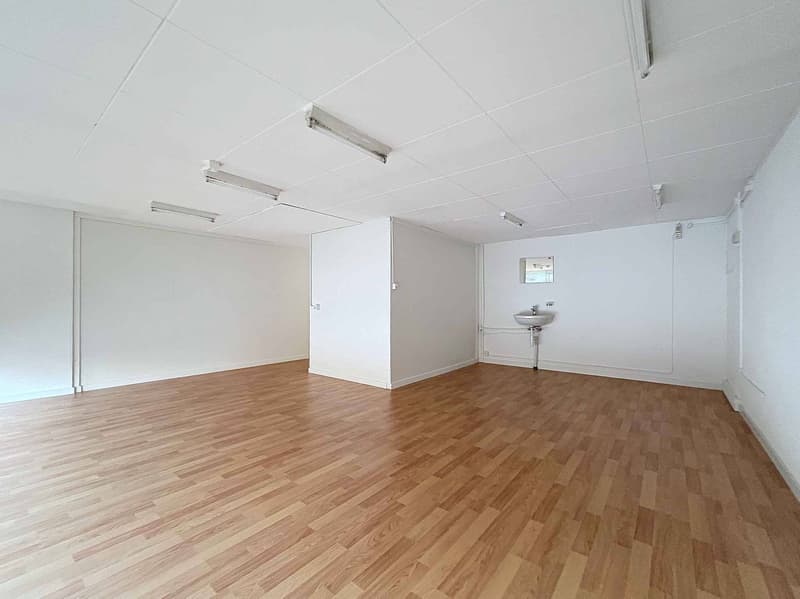 Commercial surface of approx. 75m2 - Gambetta 22 (8)