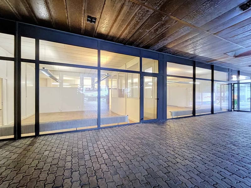 Uffici di circa 247 m2 nel cuore della città - Général-Guisan 42 (8)