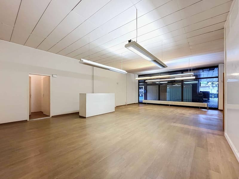 Uffici di circa 247 m2 nel cuore della città - Général-Guisan 42 (1)