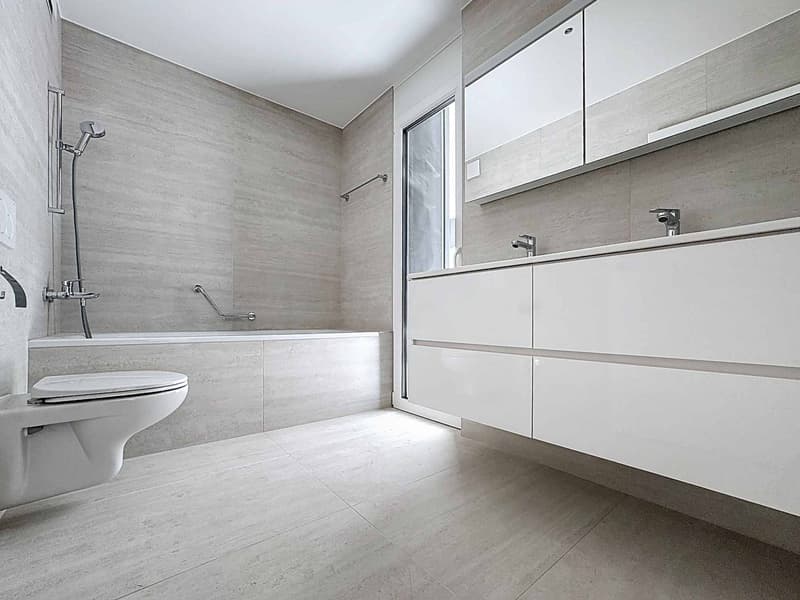 Lussuoso appartamento di 4.5 locali con balcone, nuovo (7)