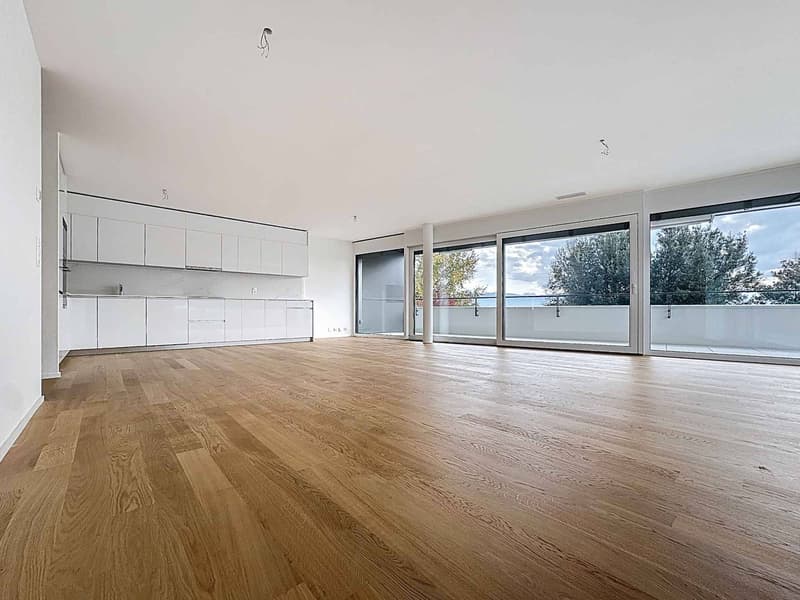 Appartamento nuovo di 4.5 locali con balcone coperto (3)