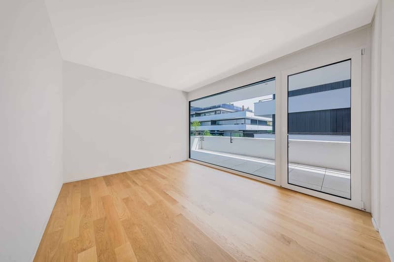Luxueux 4.5 pièces traversant avec balcon couvert de 76m2 (6)