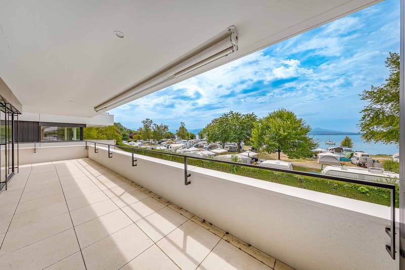 Luxueux 4.5 pièces traversant avec balcon couvert de 76m2 (8)