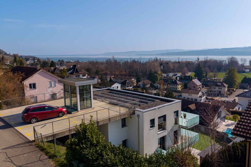 Duplex di 4.5 locali con seminterrato, giardino e vista sul lago (12)