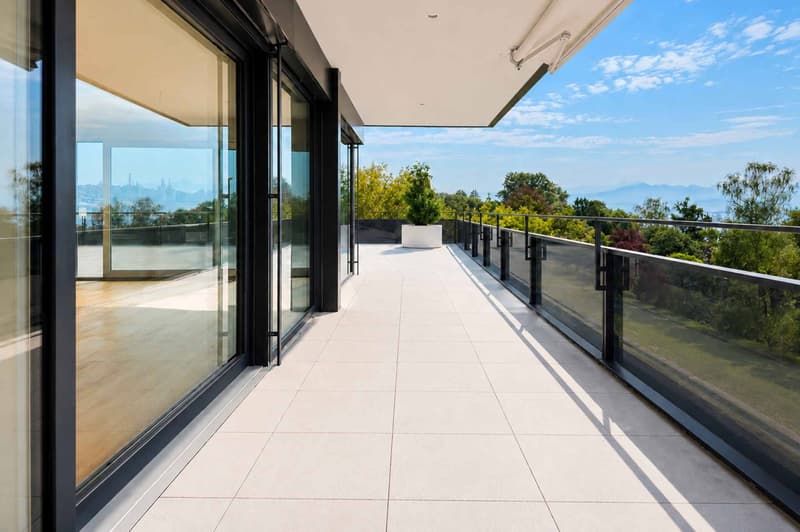 UNIQUE ! Attique neuf de 5.5 pièces bénéficiant d'un rooftop terrasse (9)