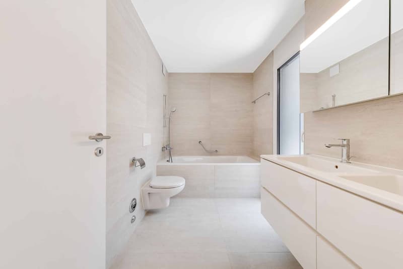 Luxurious 4.5-room apartment with covered balcony (7)