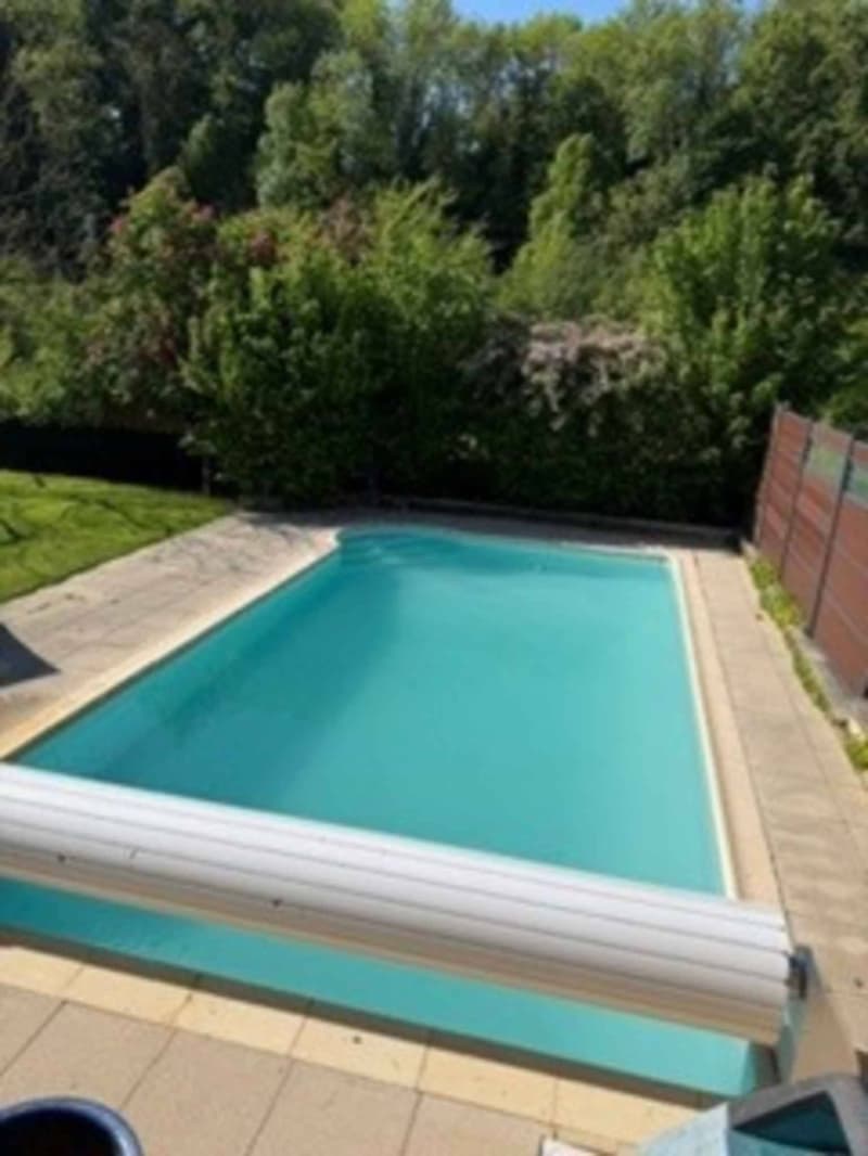 Villa with 8 rooms, independent apartment and outdoor pool (11)