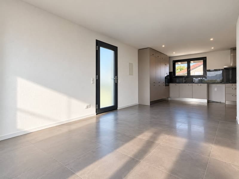 Appartement neuf de 2.5 pièces avec balcon (4)