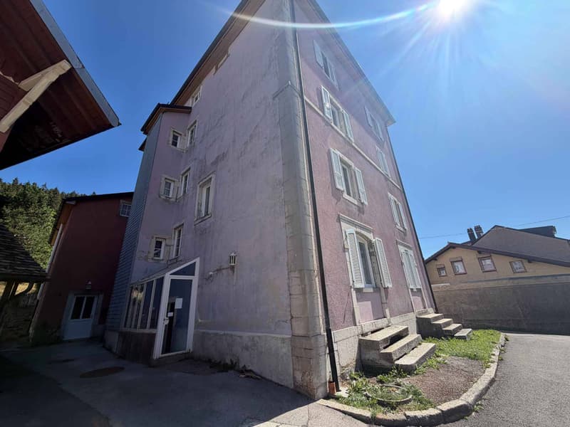 Immeuble de rendement de 5 appartements (2)