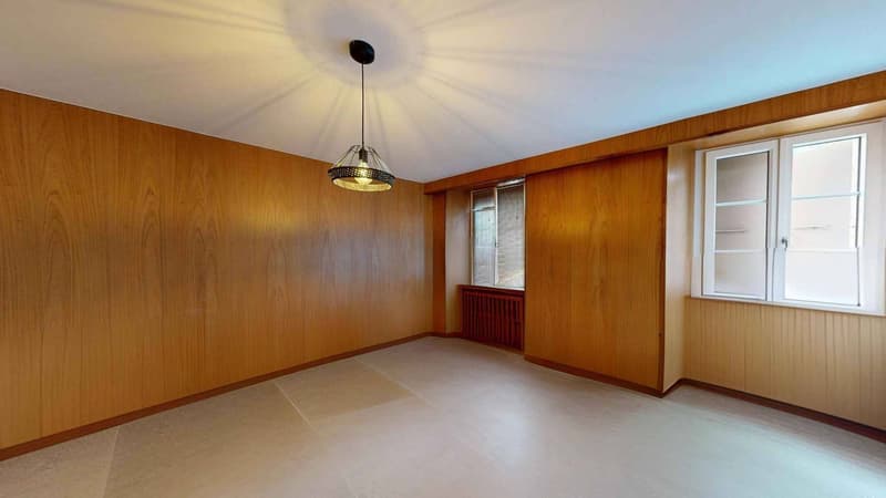 Spacious 4.5-room apartment renovated - Character assured (1)