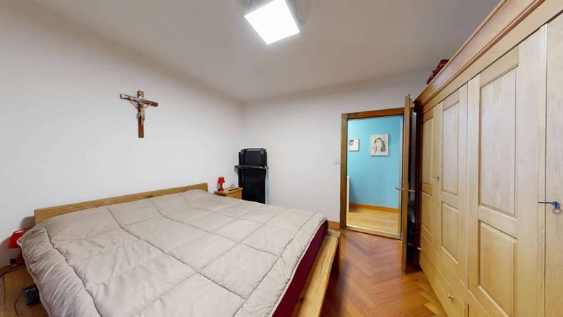 Spacious 5-room apartment with panoramic terrace (4)