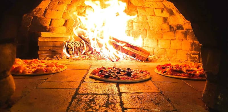 A historic restaurant! A soul! 530 m² (7)
