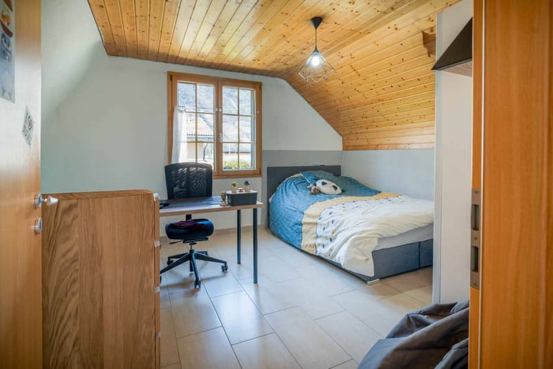 Magnificent 5.5-room villa (11)