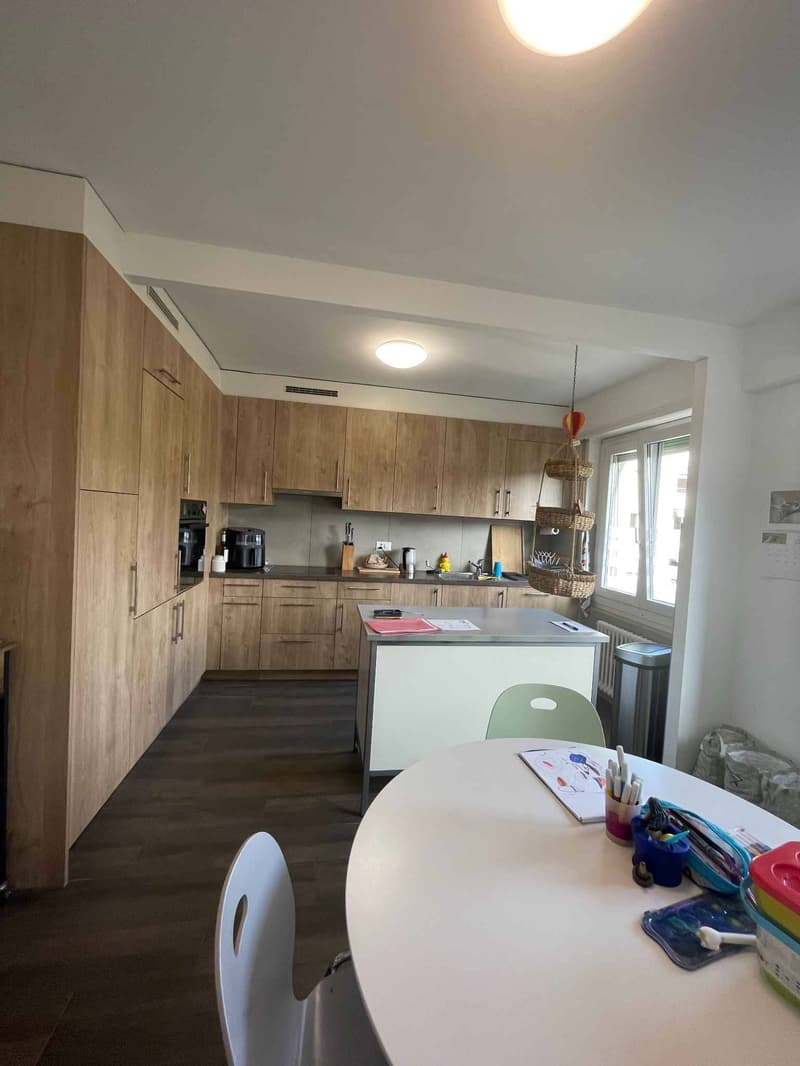 Bel appartement de 4,5 pièces au 2ème - à proximité du CHUV (3)