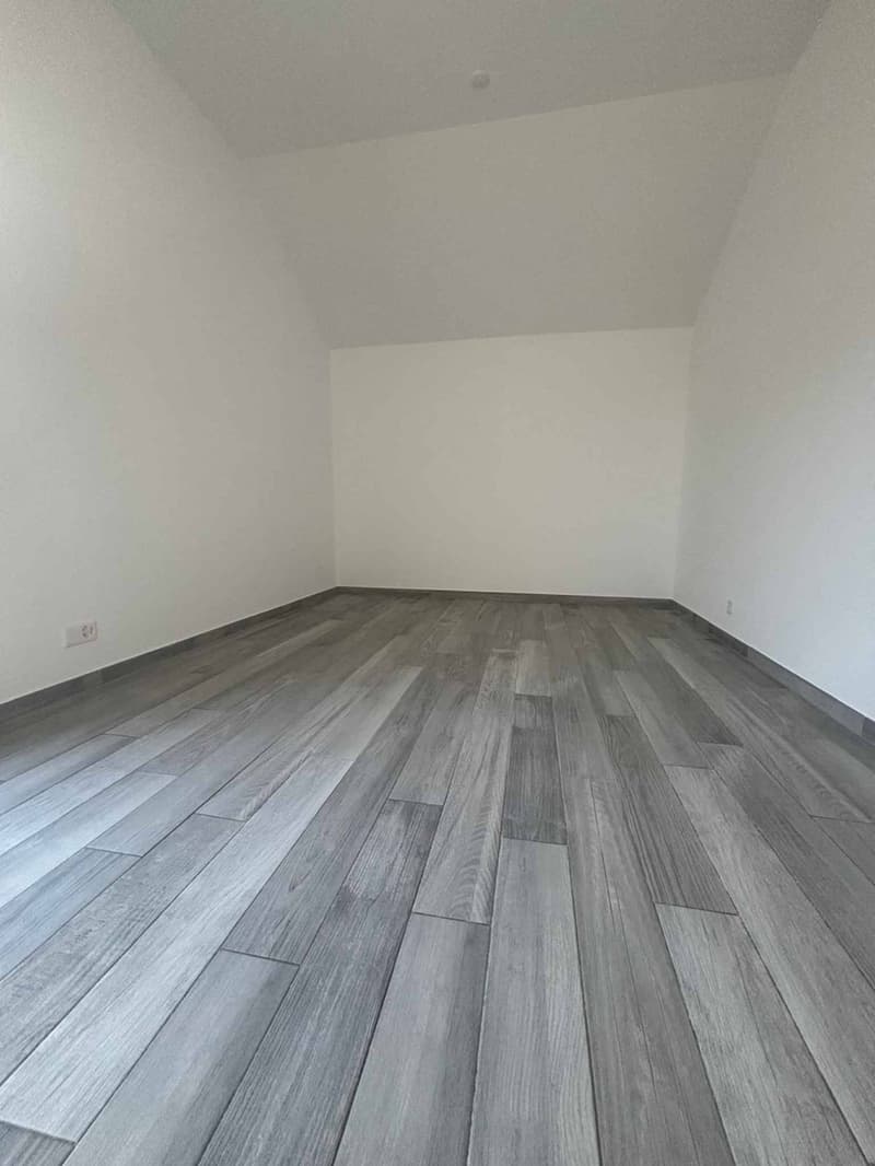 Charmant Appartement 4,5 pièces au 2ème étage - 1162 ST-PREX (10)