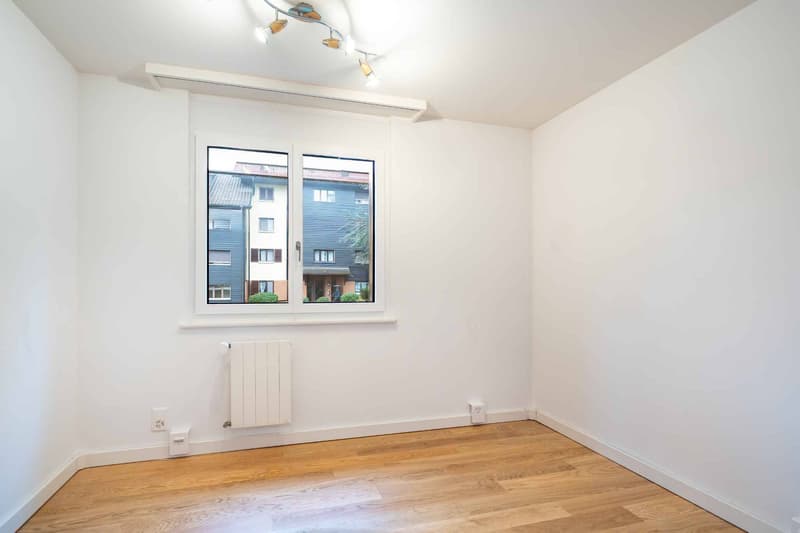 Superbes 5,5 Zimmer, 133 m2, magnifiziert renoviert mit großem Balkon (13)