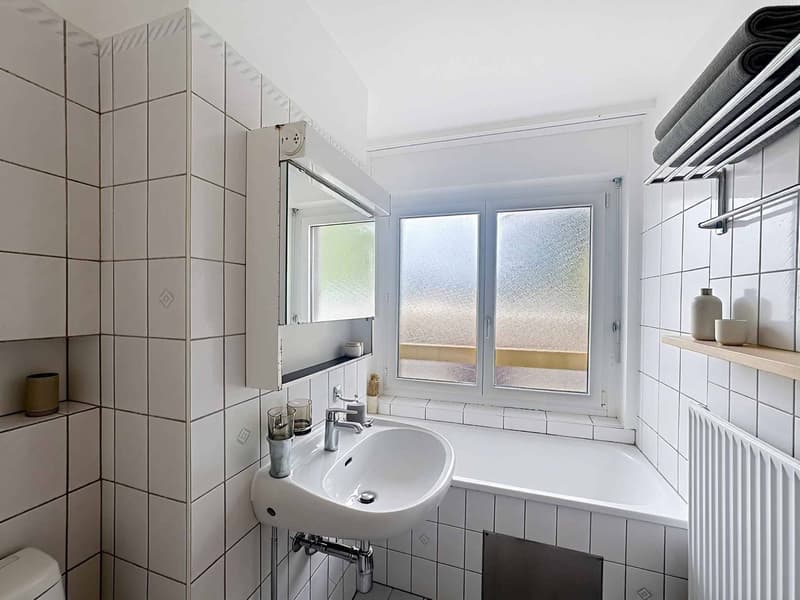 On the top floor - Large 3.5-room apartment on 1 level of 79 m2 + balcony (12)