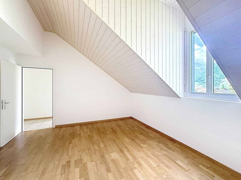 Grand 4.5 pièces de 137.7 m2 avec mezzanine et balcons couverts (9)