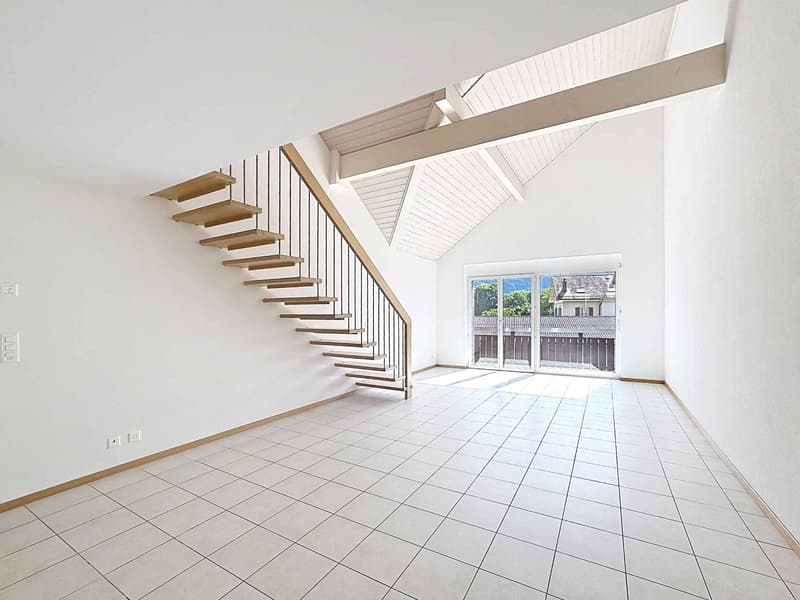 Grand 4.5 pièces de 137.7 m2 avec mezzanine et balcons couverts (3)