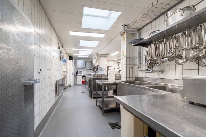 Restaurant Gastronomique de renom avec logements annexes (7)