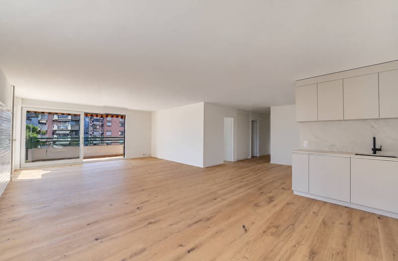 Superbe 5.5 pièces de 132 m2 int. totalement rénové avec grand balcon (4)