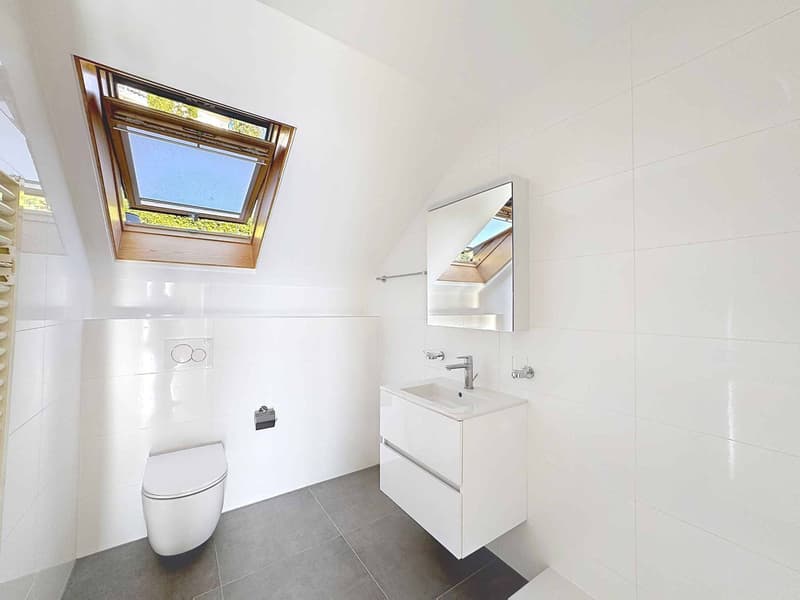 Superbe 2.5 pièces de 72 m2 avec balcons et Très belle vue sur le lac (7)
