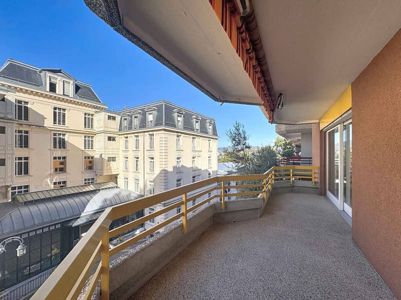 Au 1er étage - Grand 3.5 pièces sur 1 niveau de 79 m2 + balcon (1)