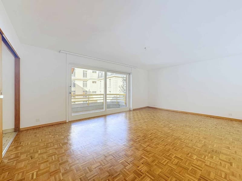 Au 1er étage - Grand 3.5 pièces sur 1 niveau de 79 m2 + balcon (3)