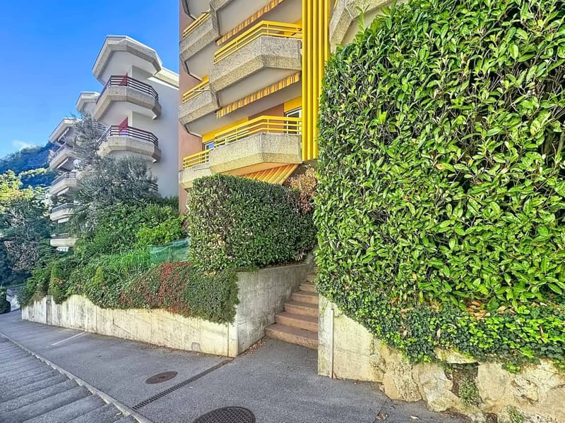 Au 1er étage - Grand 3.5 pièces sur 1 niveau de 79 m2 + balcon (11)